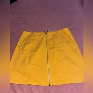 Yellow skirt